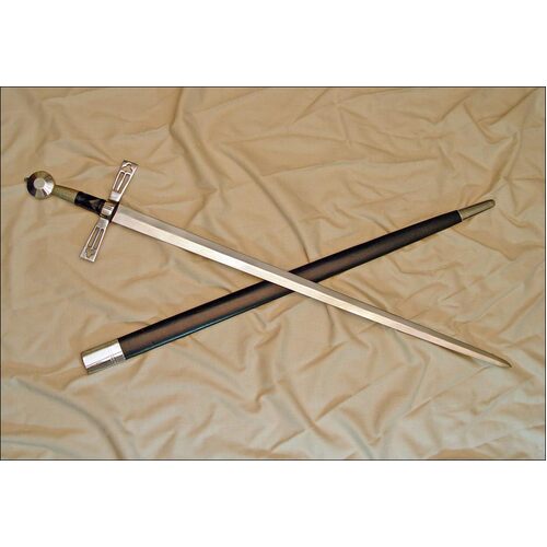 LONG GOTHIC SWORD WITH SHEATH